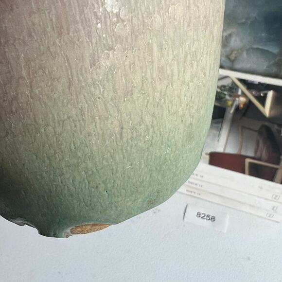 Studio Art Pottery Vase 7" Green Pink Ombre Handmade & Signed - Picture 16 of 16